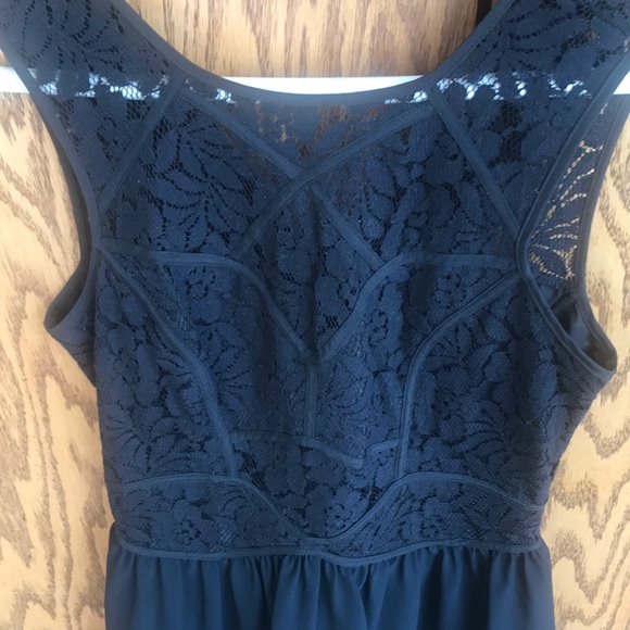 BCBGENERATION BLACK LACE TOP DRESS LINED SKIRT 4 - Picture 2 of 5